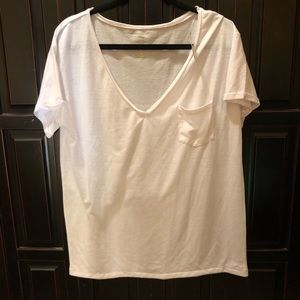 American Eagle T-shirt